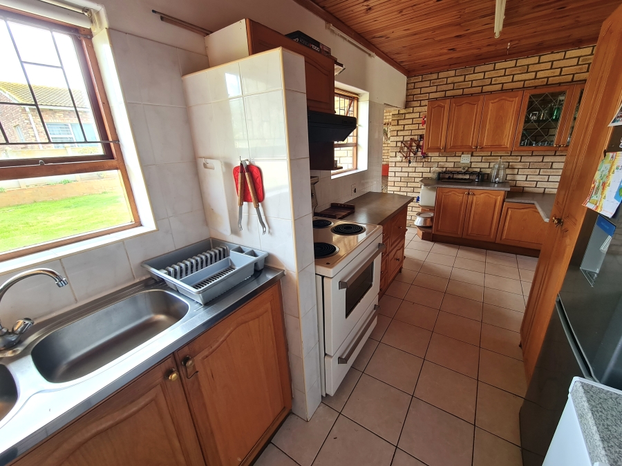 2 Bedroom Property for Sale in Noorsekloof Eastern Cape